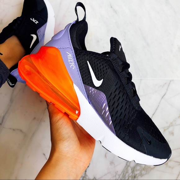 Nike Shoes - Nike air max 270